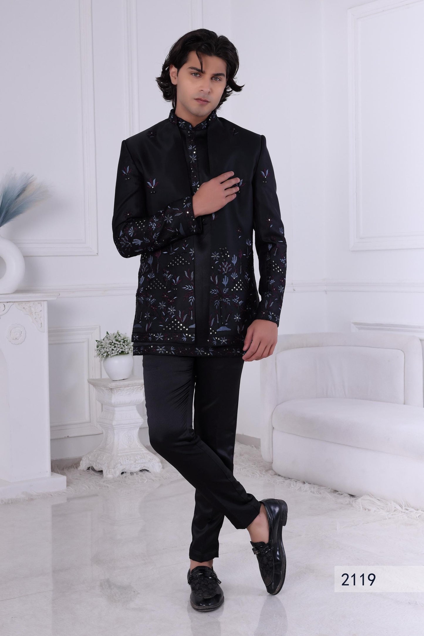 Embroidered Black Indo-Western Sherwani: Men's Wedding Bandhgala Suit